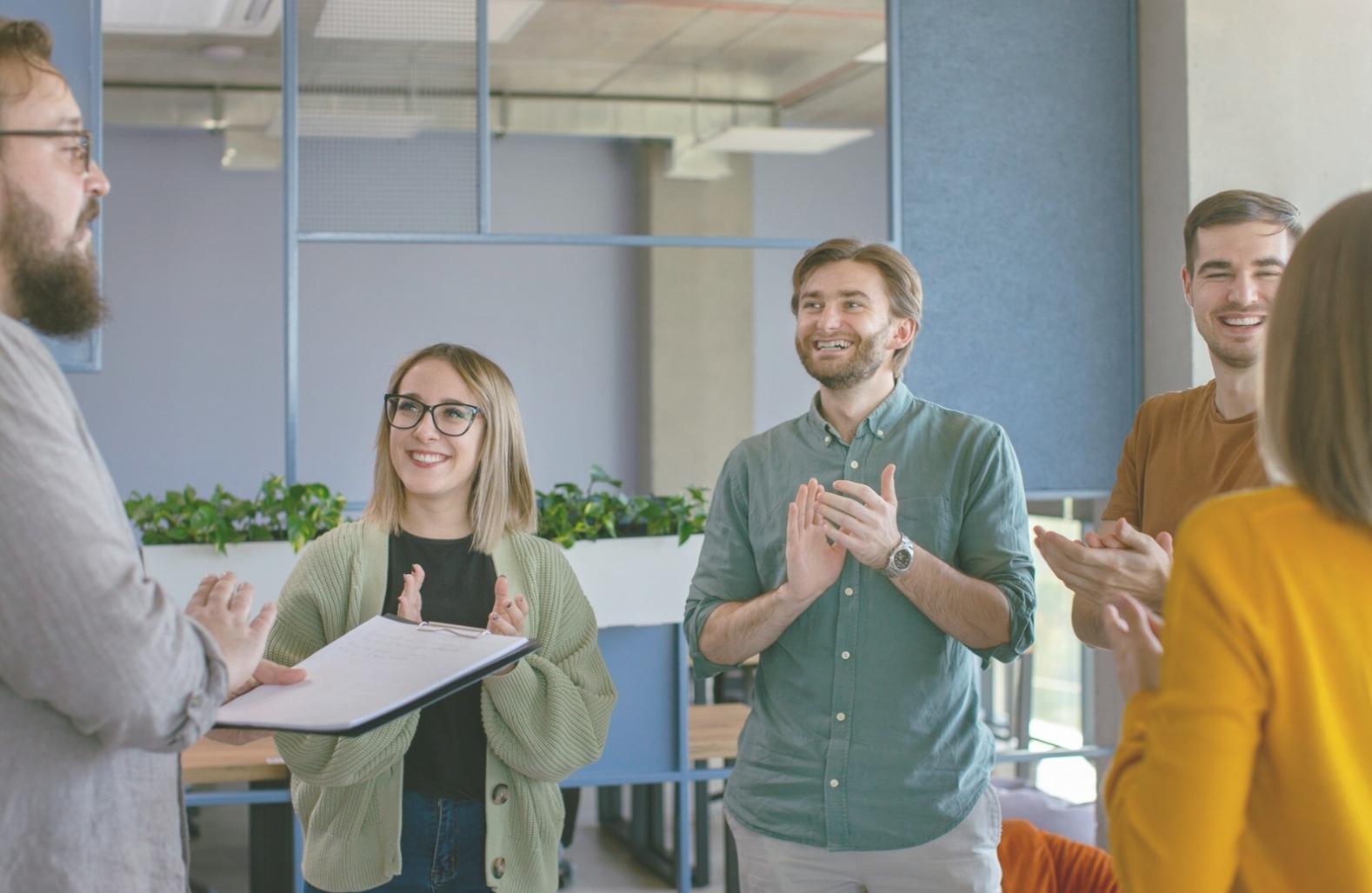 Cérémonie de remise de prix d'excellence en éducation financière